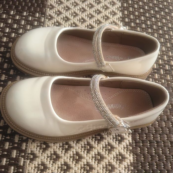 Туфлі для дівчинки