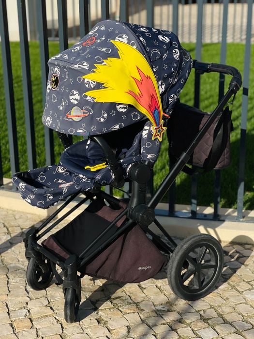 Carrinho de bebé Cybex Priam Platinum Lux Space Rocket All-Terrain