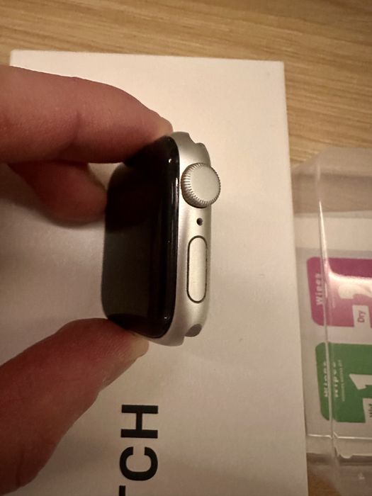 Apple Watch SE 2 40mm
