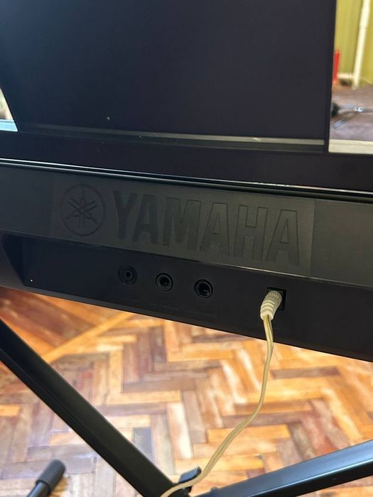 Синтезатор Yamaha PSR E253
