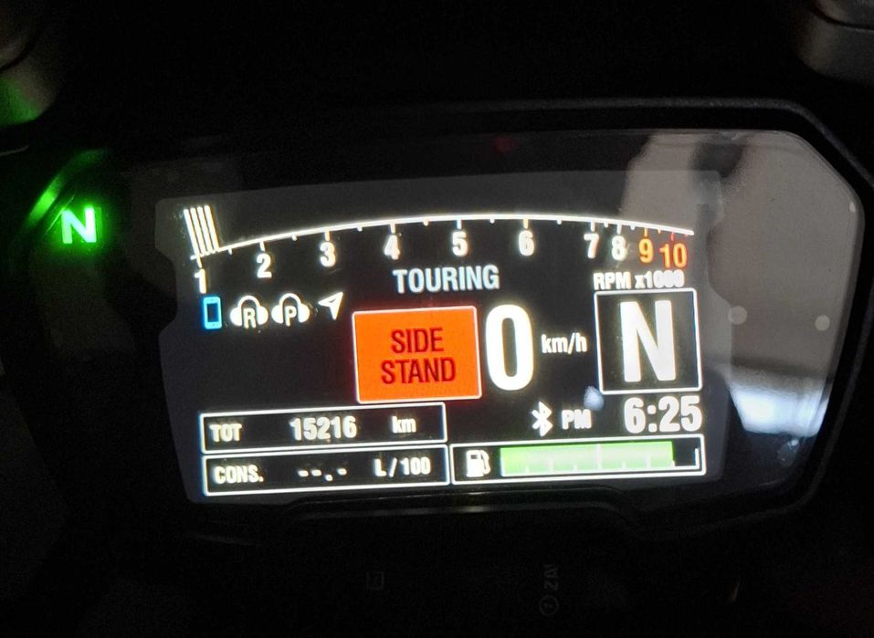 Ducati XDiavel S com suportes e malas Hepco & Becker