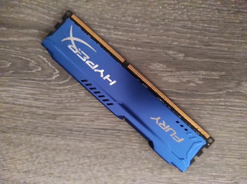 Kingston HyperX Fury 8Gb радіатор