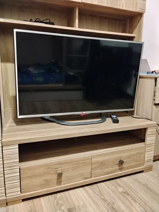 Telewizor LG 42 cale