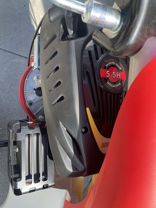 Ceifeira ( motogadanheira) a gasolina