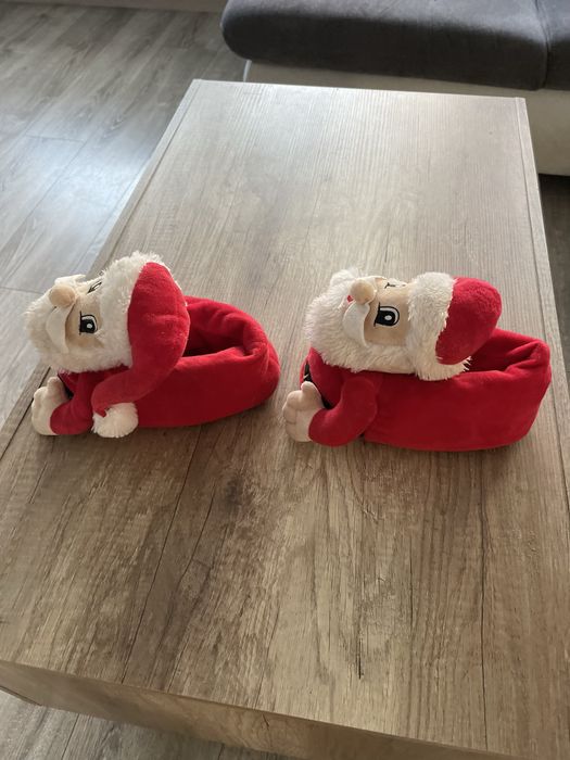 Kapcie z Świętym Mikołajem