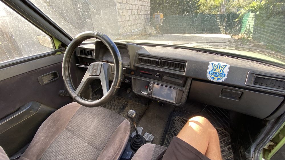 Таврія Заз 1990 рік 1.1