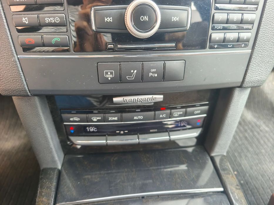 Mercedes-Benz E 350 BlueTEC Elegance