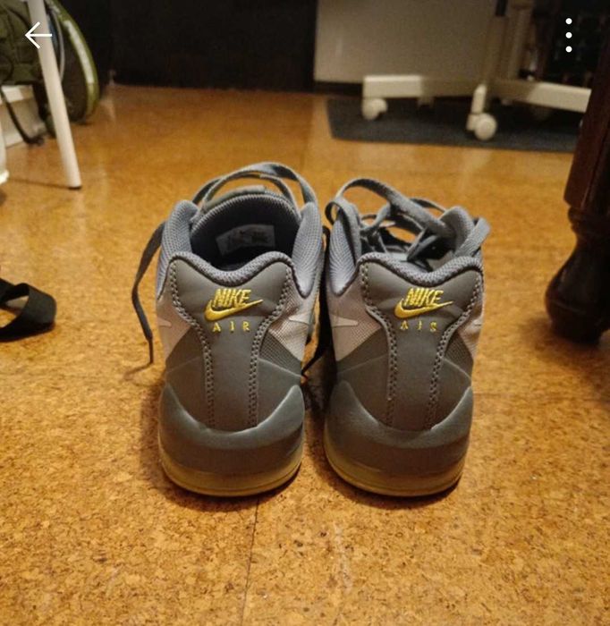 Sapatilha Nike Air Invigor