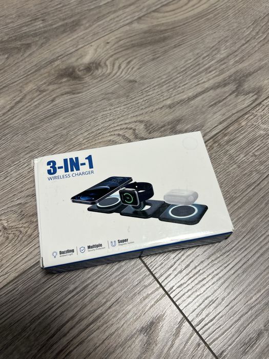 Бездротова зарядна станція iPower 3в1 MagSafe 20W біла