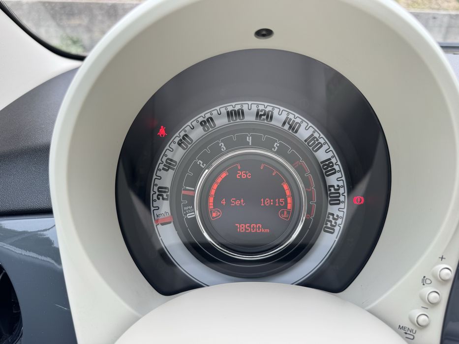 Fiat 500 Lounge-Teto panorâmico-distribuição mudada(fatura)