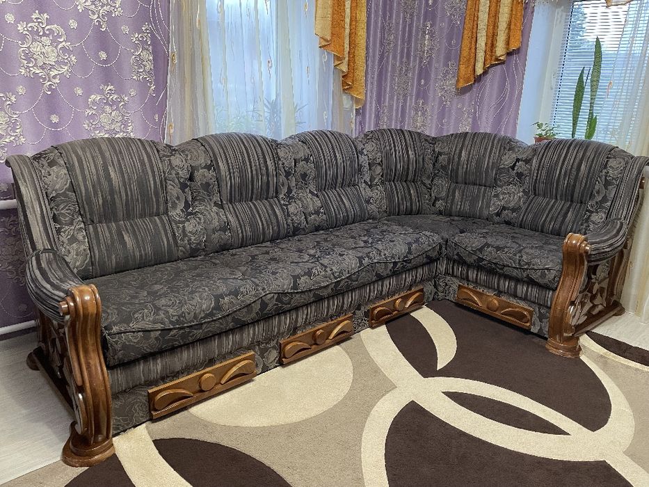 Розкладний кутовий диван