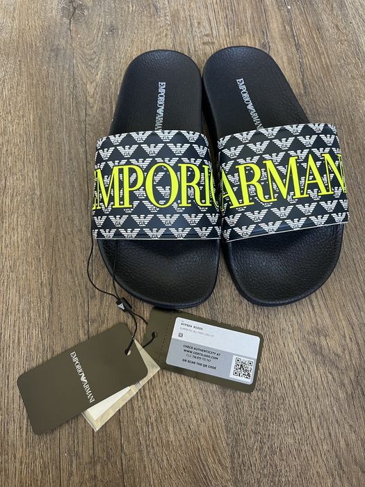 Emporio Armani klapki czarne 36 slipper pvc all over logo z napisem