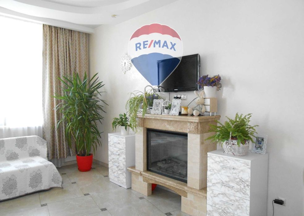 Без комісії. Пентхаус видовий з терасою. 4ком. 130м2. Генератор