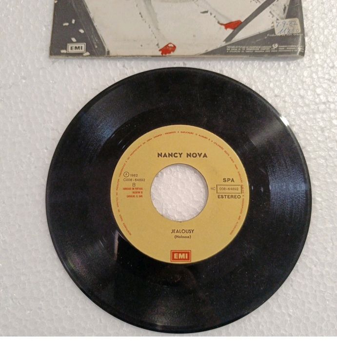 Disco Vinil Single 7'' 45 RPM Nancy Nova Made in Japan PT	1982 EMI