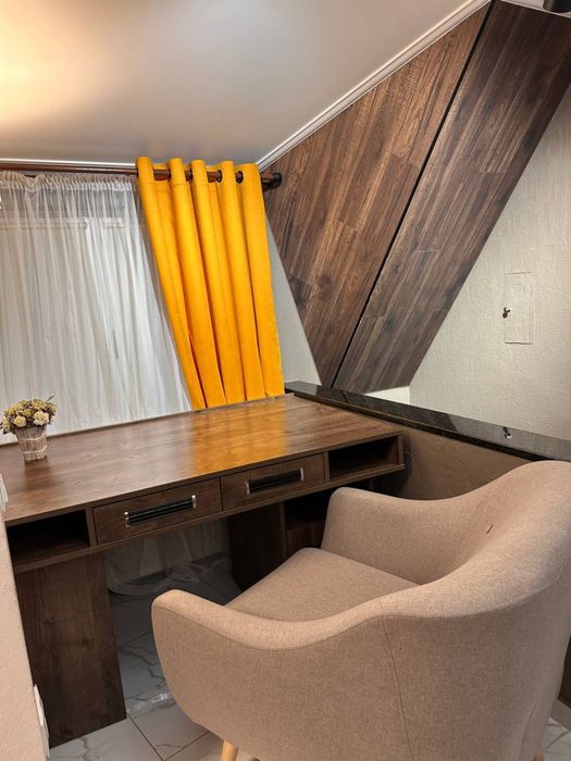 Сучасні 3 кімн апартаменти з дизайнерським ремонтом, власне паркомісце