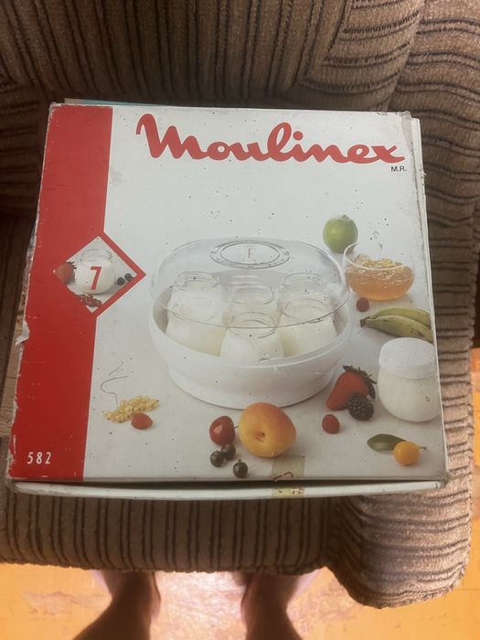 Йогуртниця Moulinex