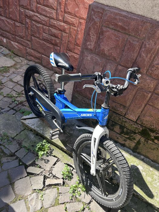 Велосипед на 4-7років