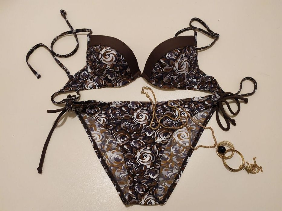 Купальник раздельный коричневый новый качество Венгрия, 38 M чашка A-В