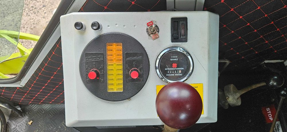 Комбайн зернозбиральний Claas Dominator 56 3.6m