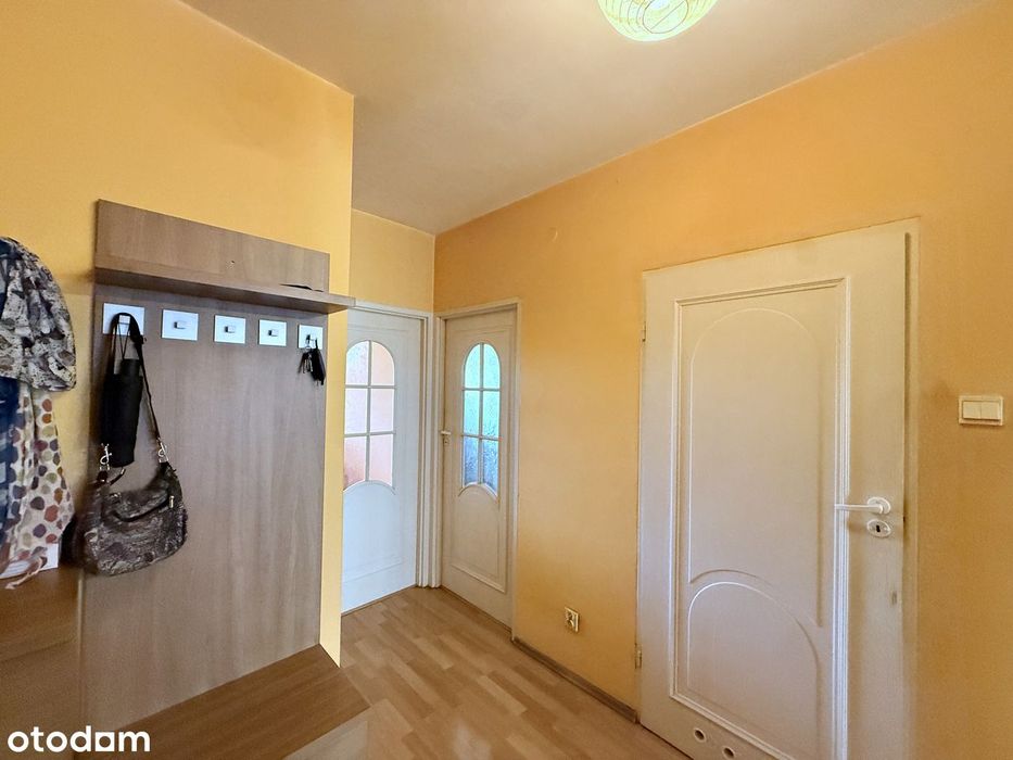 Przestronne 2 pokoje (54m²) przy Metrze Kabaty | Salon 21m² | Rok 1996