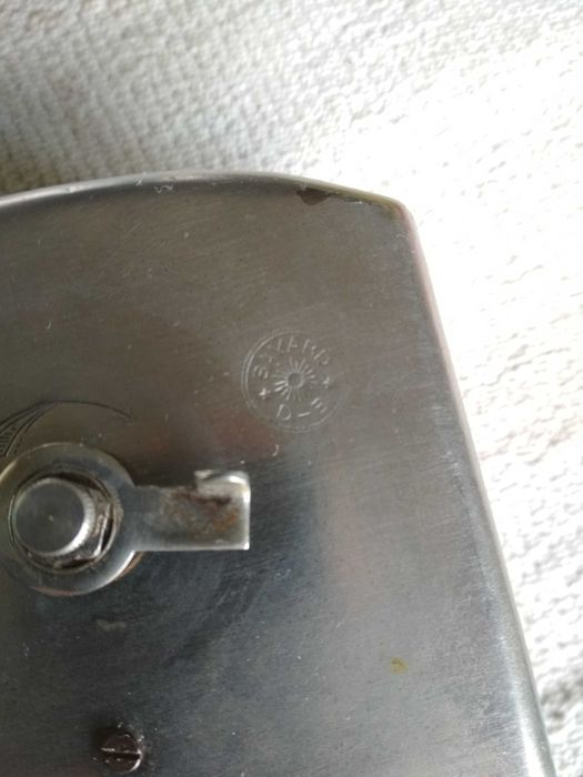 Antigo relógio de cabeceira francês de latão, art deco bayard vintage