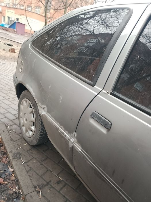 Продам машину Опель кадет