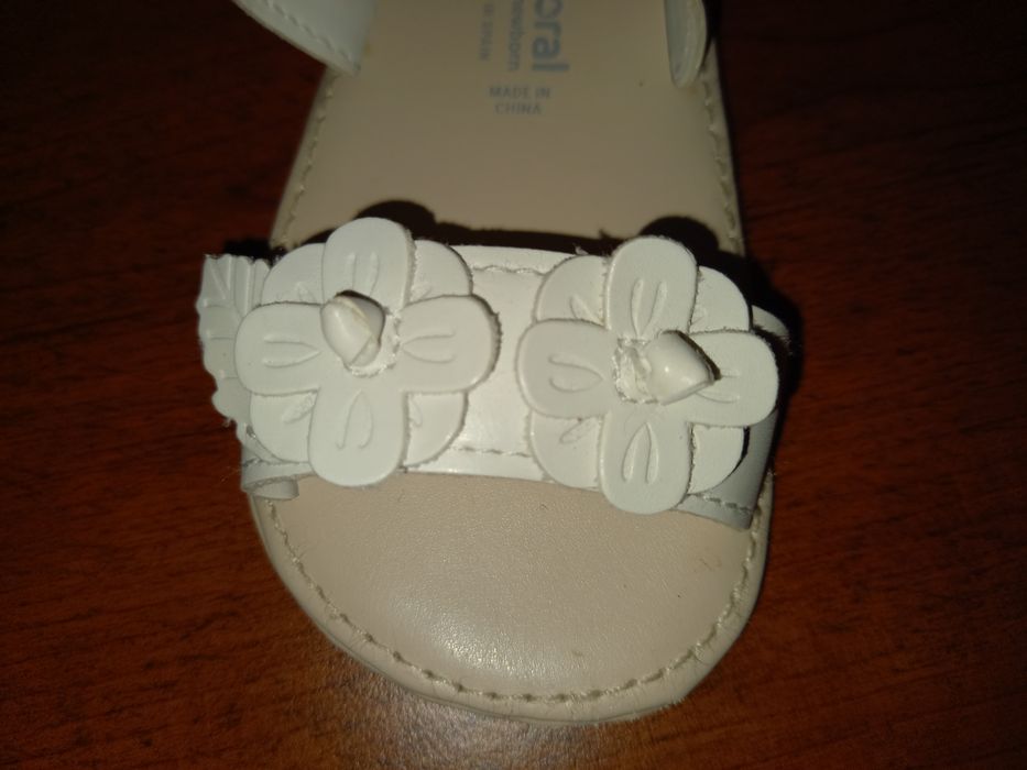 cudne, białe SANDAŁKI firmy MAYORAL - nowe!