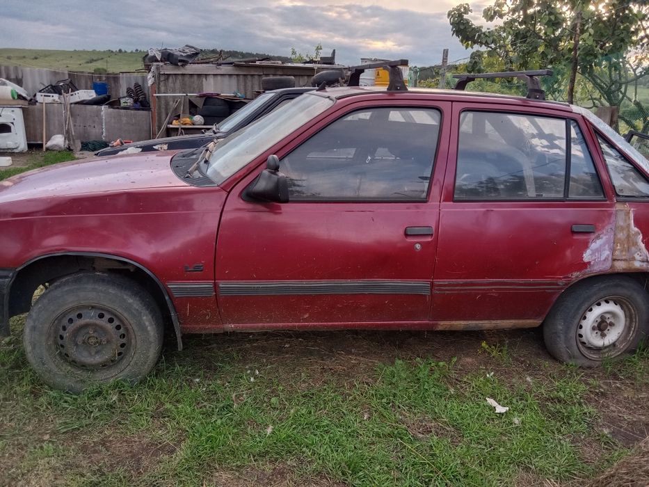 Продам Опель кадет