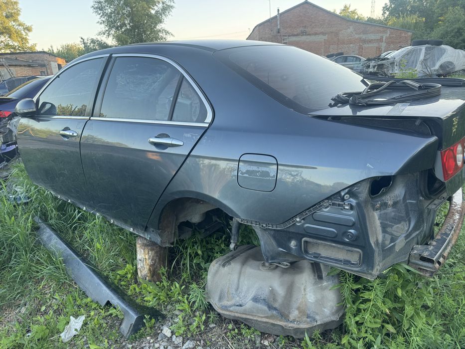 Кузов з документами аккорд 7