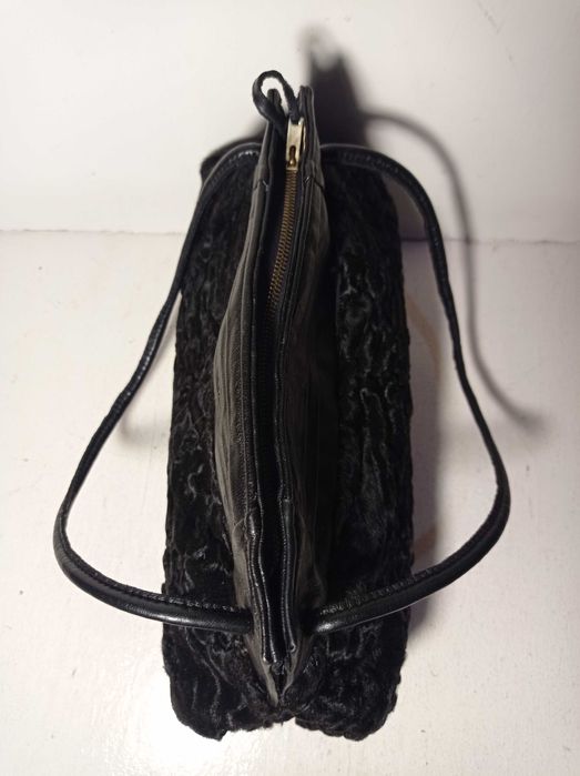 torebka skórzana , mufka karakuły