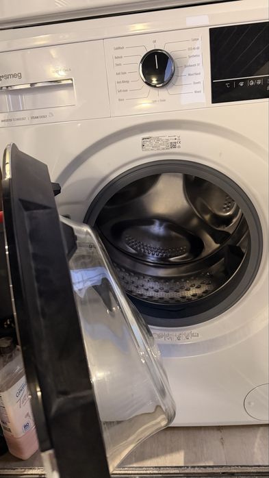 Maquina de lavar e secar roupa SMEG