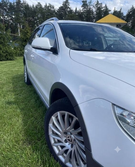 Skoda Superb 2013 2.0tdi 4*4 DSG6