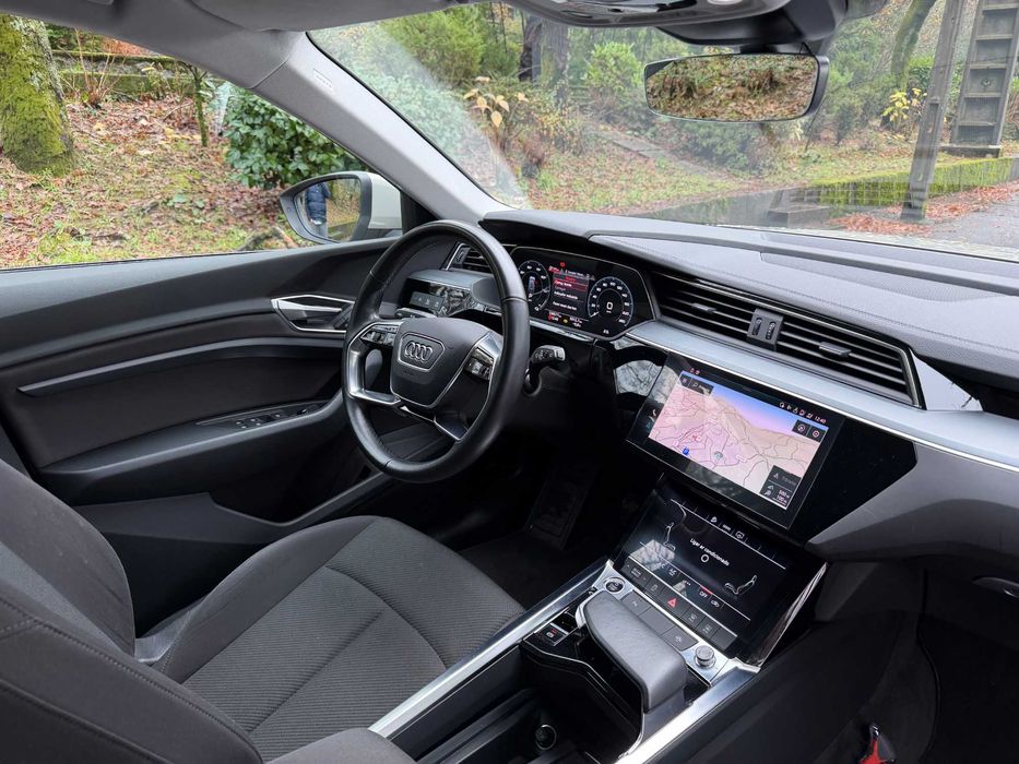 Audi e-tron 50 quattro