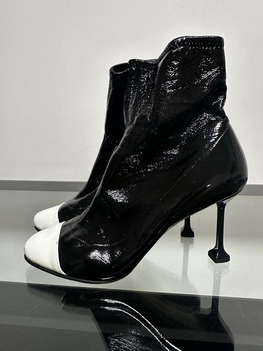 Напівсапожки лакові Miu miu