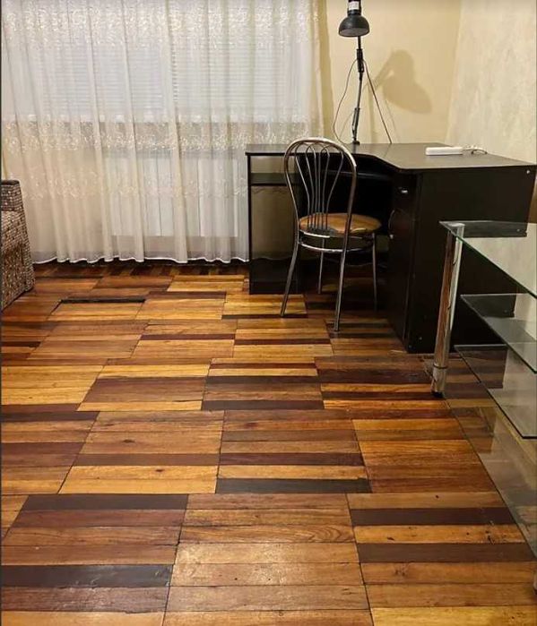 Продам большую 3к квартиру 70м2 метро Спортивная Метростроителей Серт