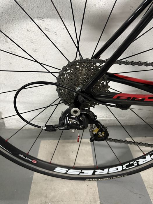 Bicicleta estrada BH G5