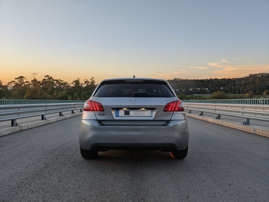 Peugeot 308 Allure 1.6 HDI 115cv Nacional