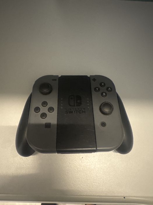 Nintendo switch   1