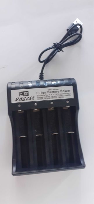 carregador baterias li-ion