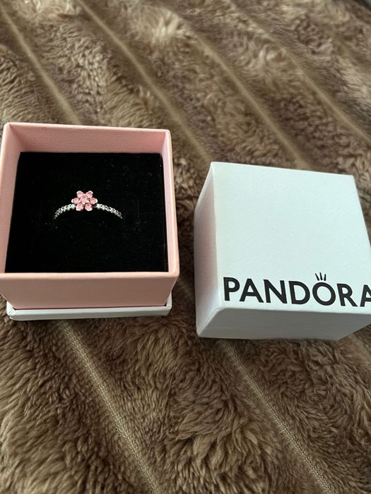 кільце Квіточка Pandora