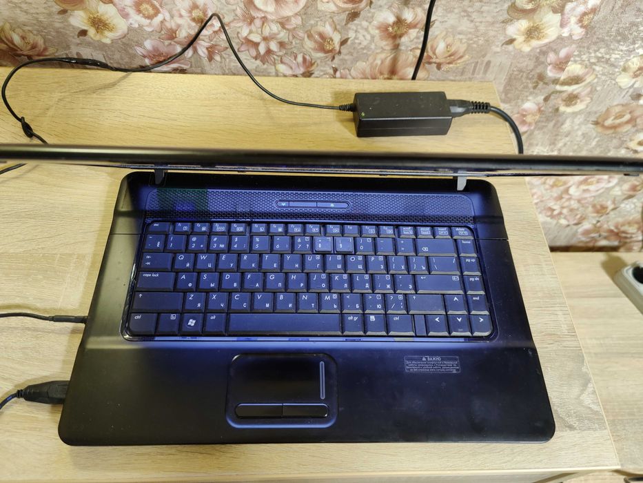 Ноутбук HP Compaq 615 3/160Gb