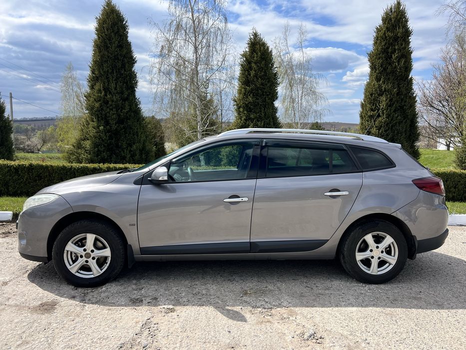 Продам автомобіль Renault Megane 3