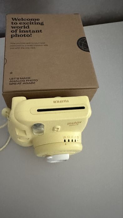 Фотоапарат Fujifilm Instax Mini 8
