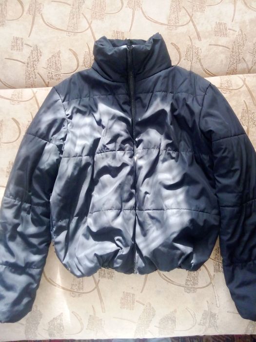 Курточка s розмір 50гривень