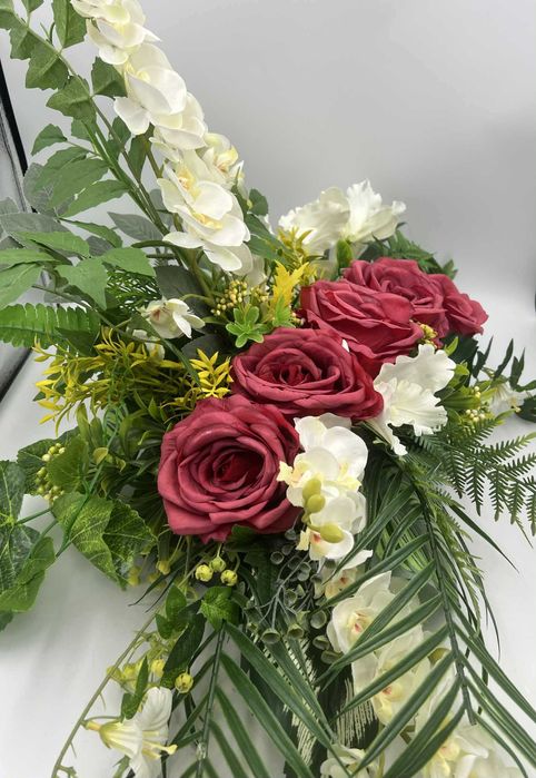 Wiązanka, stroik na grób, nagrobna