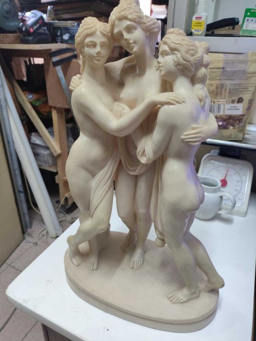 Escultura As Três Graças em Grafinite  Vintage Antiga