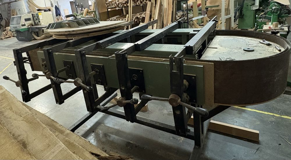 Prasa do klejenia elementów