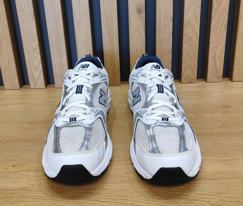 New Balance 530  Oryginalne  Snaekersy męskie  Stan idealny  rozm.44,5
