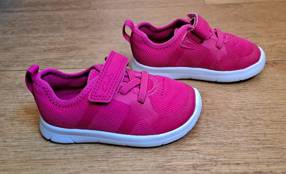 Кросівки оригінальні Clarks p20,5