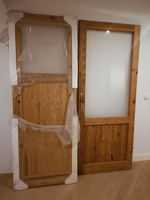 Drzwi wewnętrzne drewniane